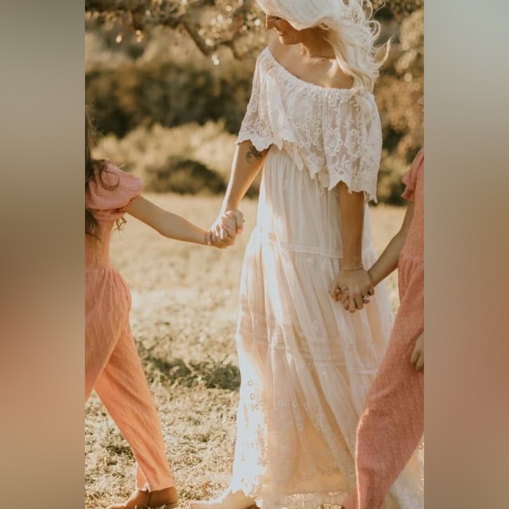 Vici Cream Lace Maxi Dress
